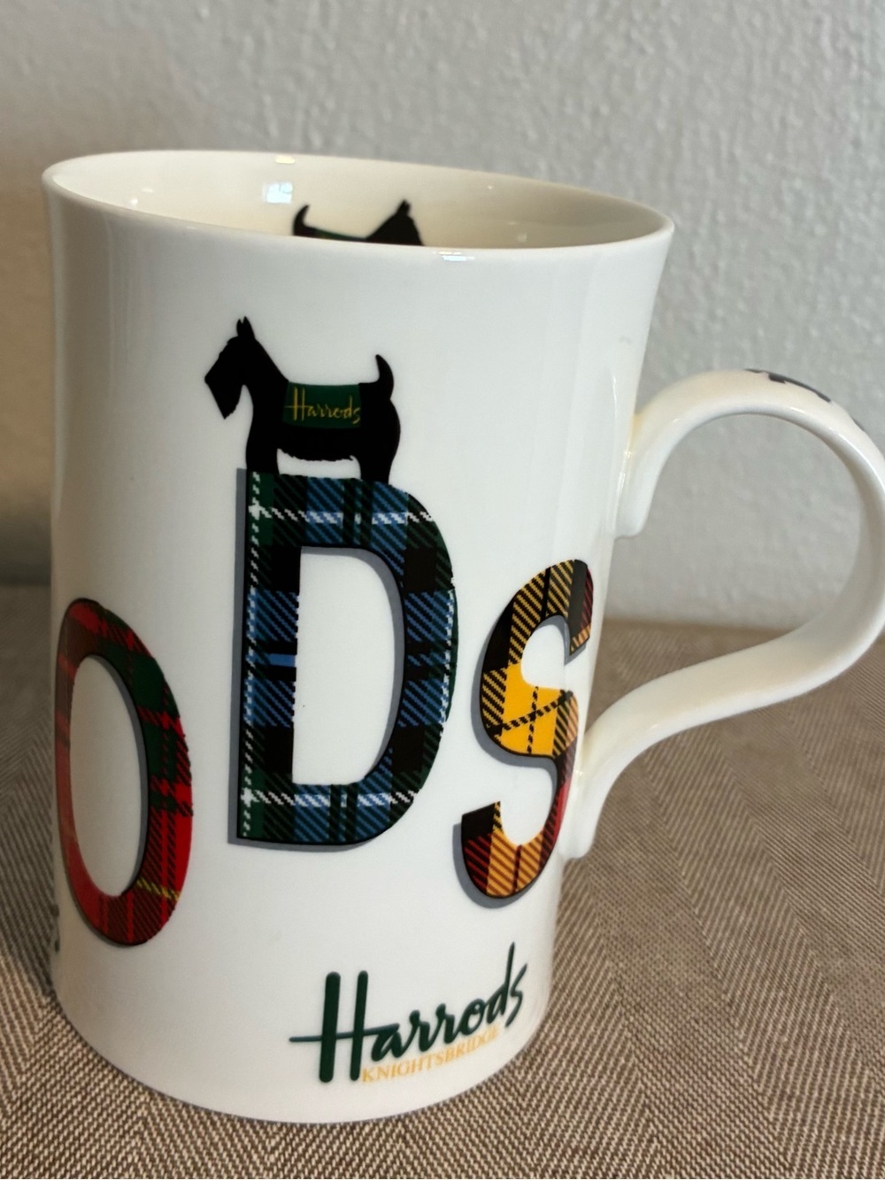 VTG Harrods Knightsbridge Scottie Dog Mug w/tartan plaid letters made in England